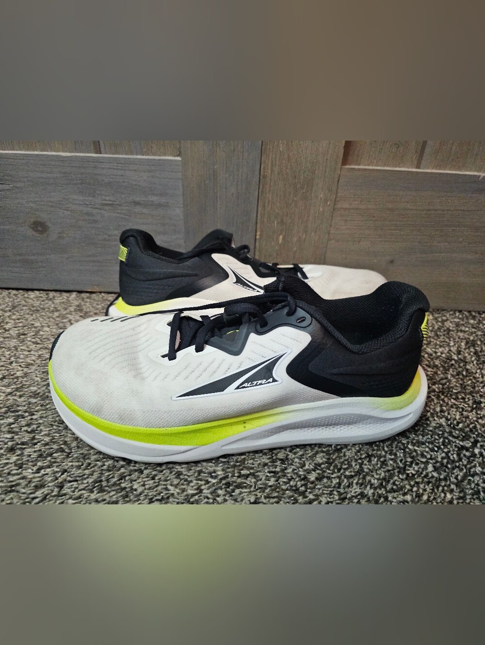 Altra Paradigm 8 Mens Shoes sz 10
